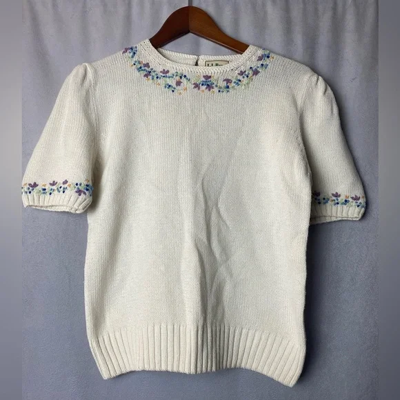 Vtg L.L. Bean Cream Embroidered Floral Knit Cottagecore Spring Sweater M - Picture 2 of 7